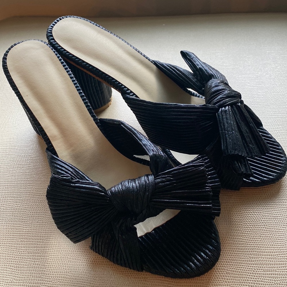 Black Bow Heels